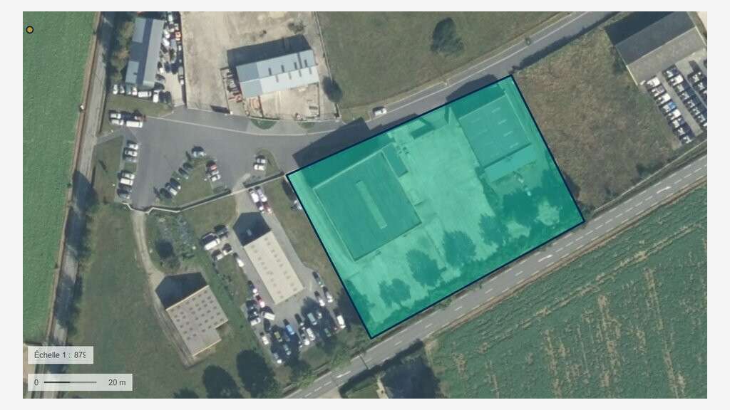 Local d'activité 1725m² à vendre agglo Vitré-Janzé