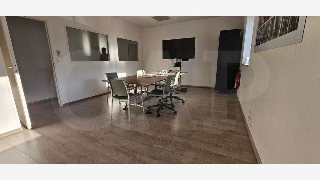 Vente bâtiment d'activités 1006m² ZI Sud Est