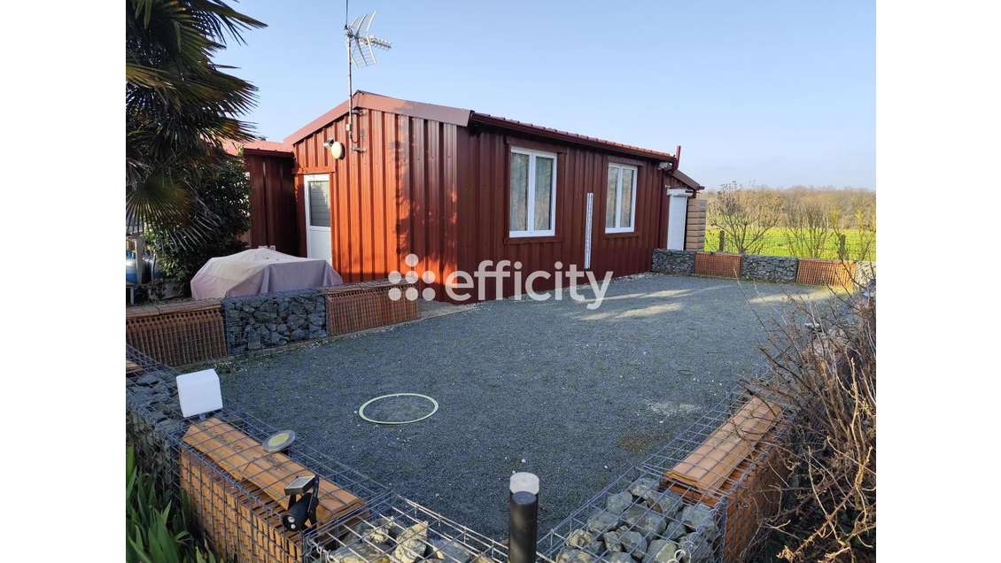 Vente laboratoire aux normes HACCP 190m² à Rétaud