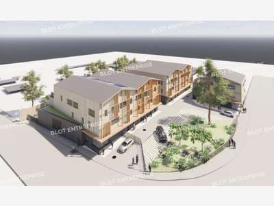 A vendre 3 cellules activités neuves 558m² à Rezé