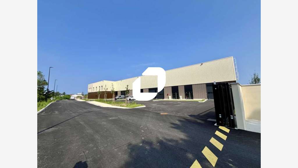 Vente Local d'activité 3543m² Rillieux la pape