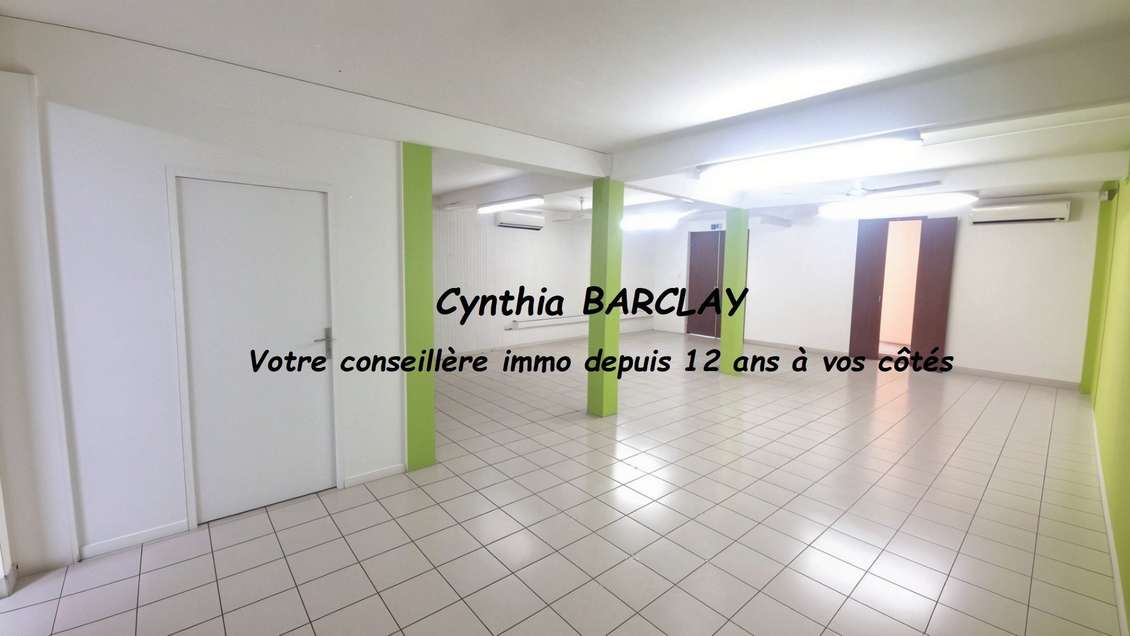 RARE! Très beau bâtiment de 333m² à Rivière-Salée