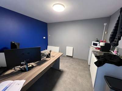 AV local d'activité 660m² centre ville Roanne