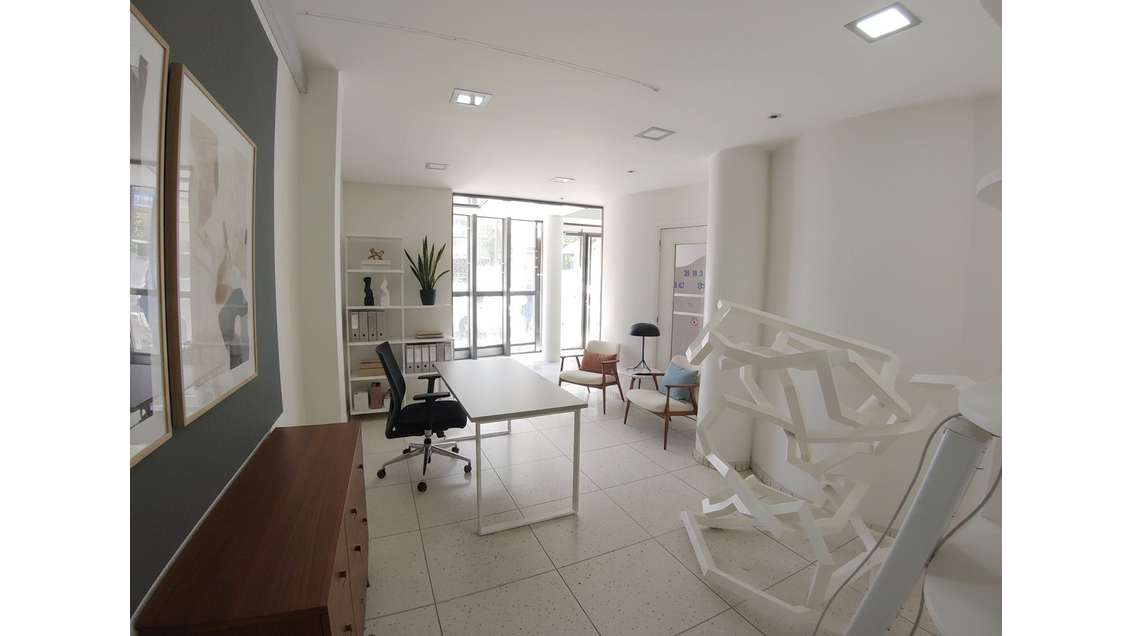 AV murs commerciaux 300m² coeur historique Rodez