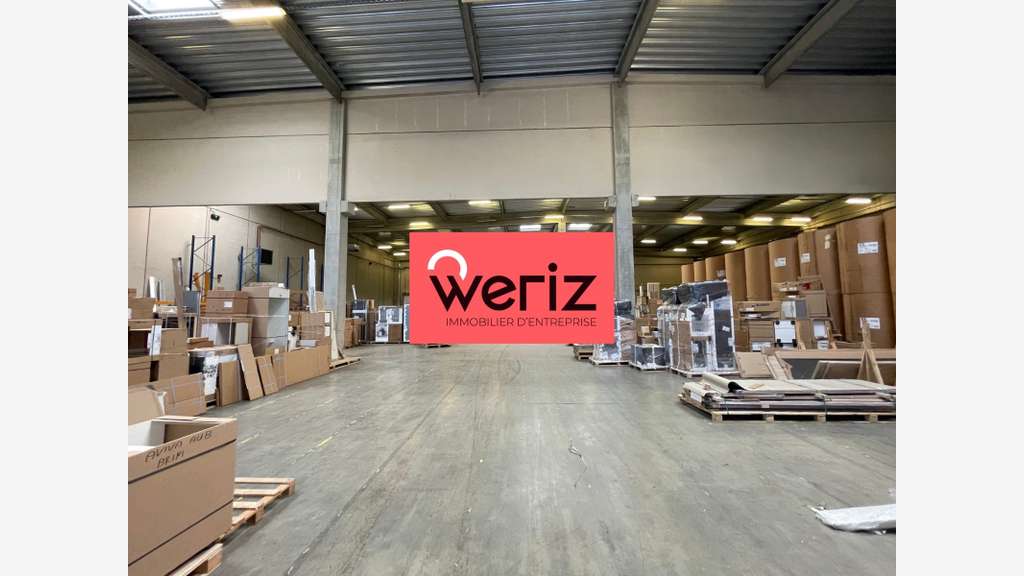 AV locaux d'activités sécurisé 12200m² sur Rognac 