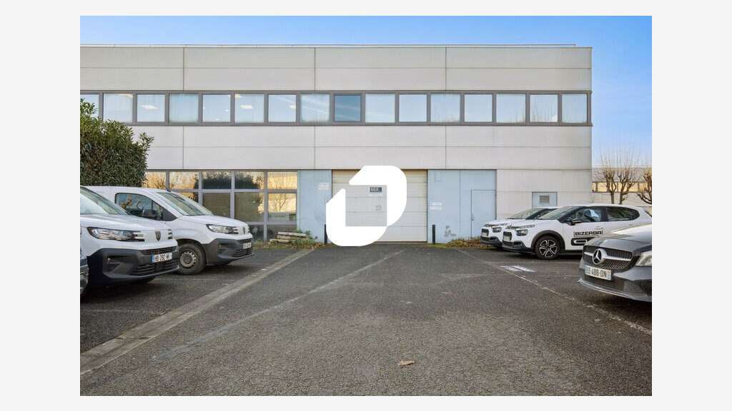 Vente Local d'activité 545m² Roissy en france
