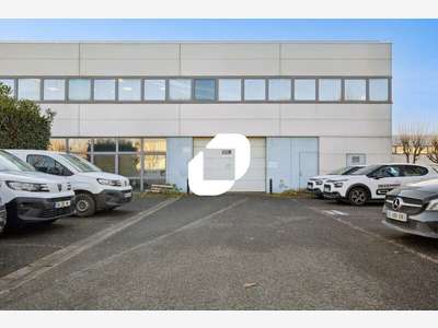 Vente Local d'activité 545m² Roissy en france