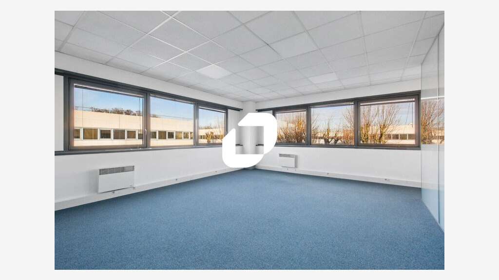 Vente Local d'activité 545m² Roissy en france