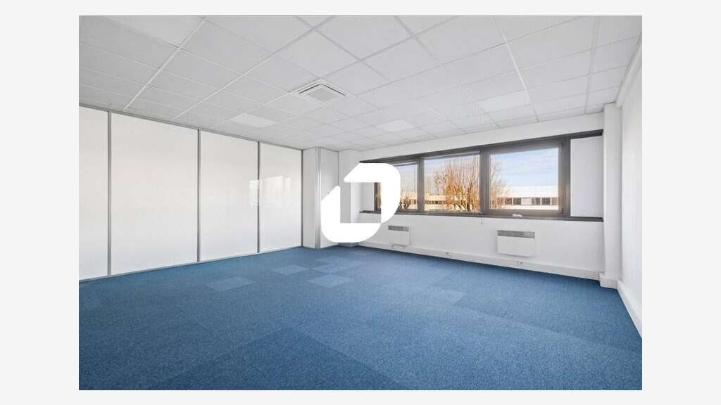 Vente Local d'activité 545m² Roissy en france