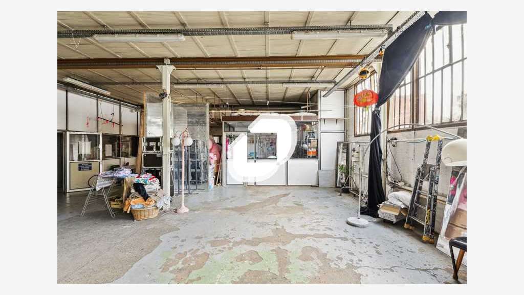 Vente Local d'activité 700m² Romainville