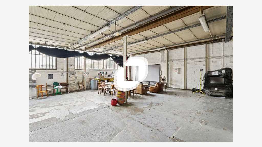 Vente Local d'activité 700m² Romainville