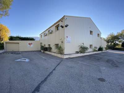 Vente Locaux d'activités - Entrepôts à Roquebrune-sur-Argens