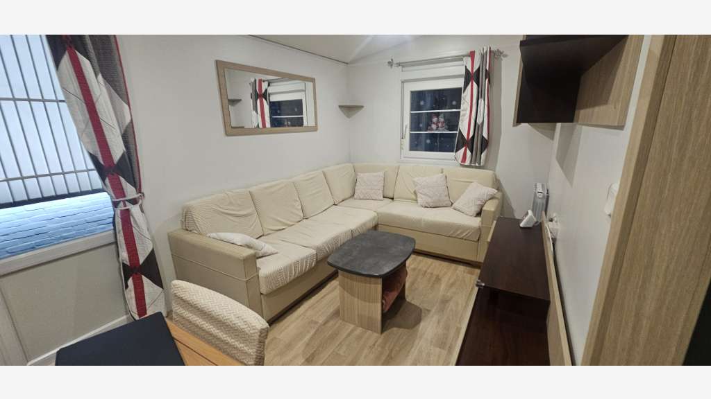 Vente local d'activités entrepôts 470m² Roye (80)