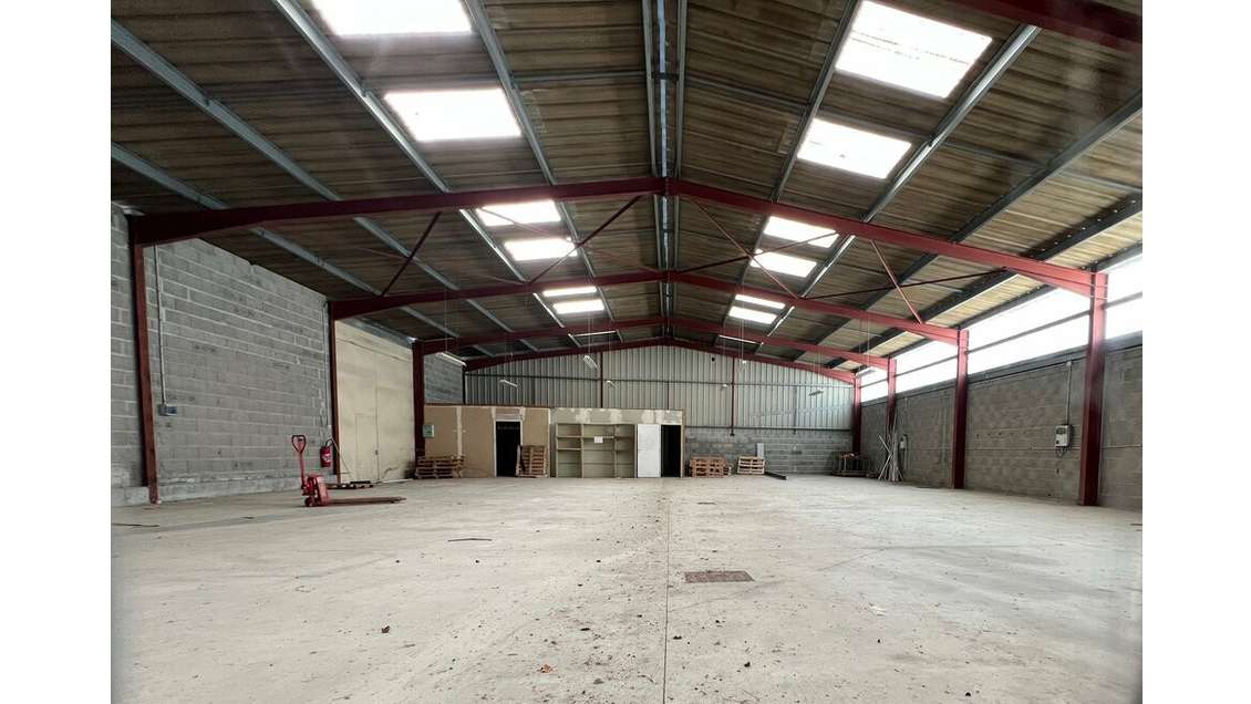 Ensemble immobilier à vendre à Ruelle-sur-Touvre