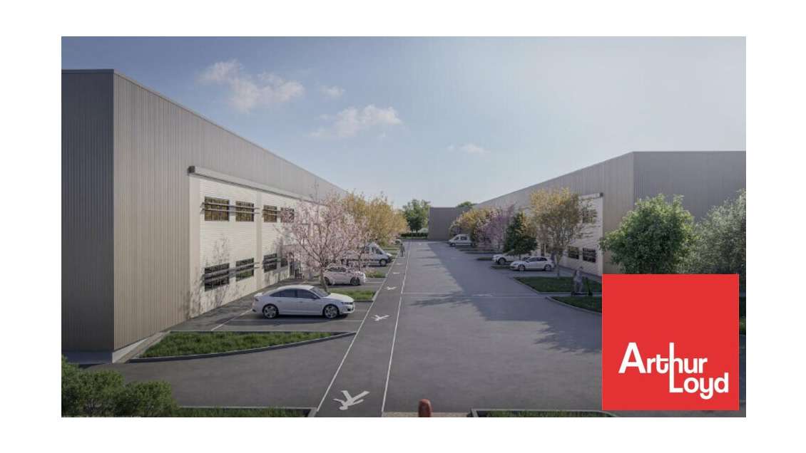 Local d'activité de 355m² à vendre à Ruffec