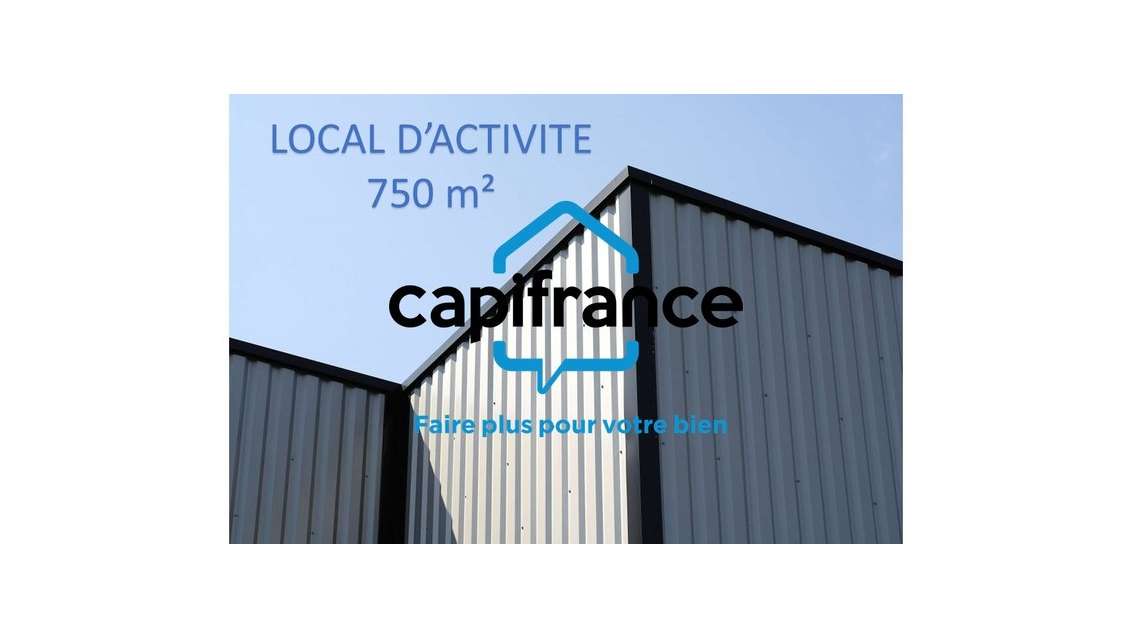 Vente local d'activité 750m² à St-Aubin-du-Cormier