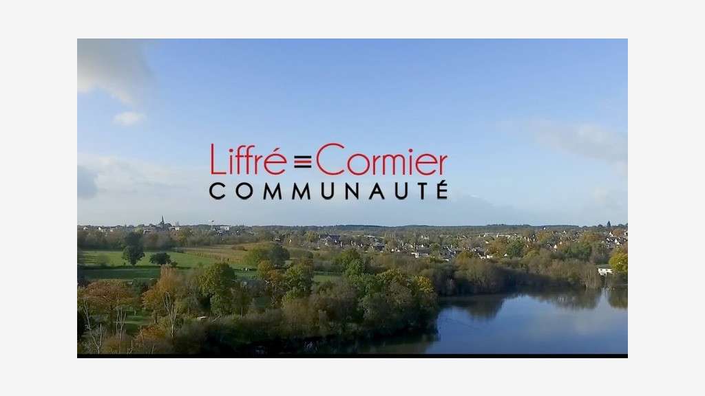 Vente local d'activité 750m² à St-Aubin-du-Cormier