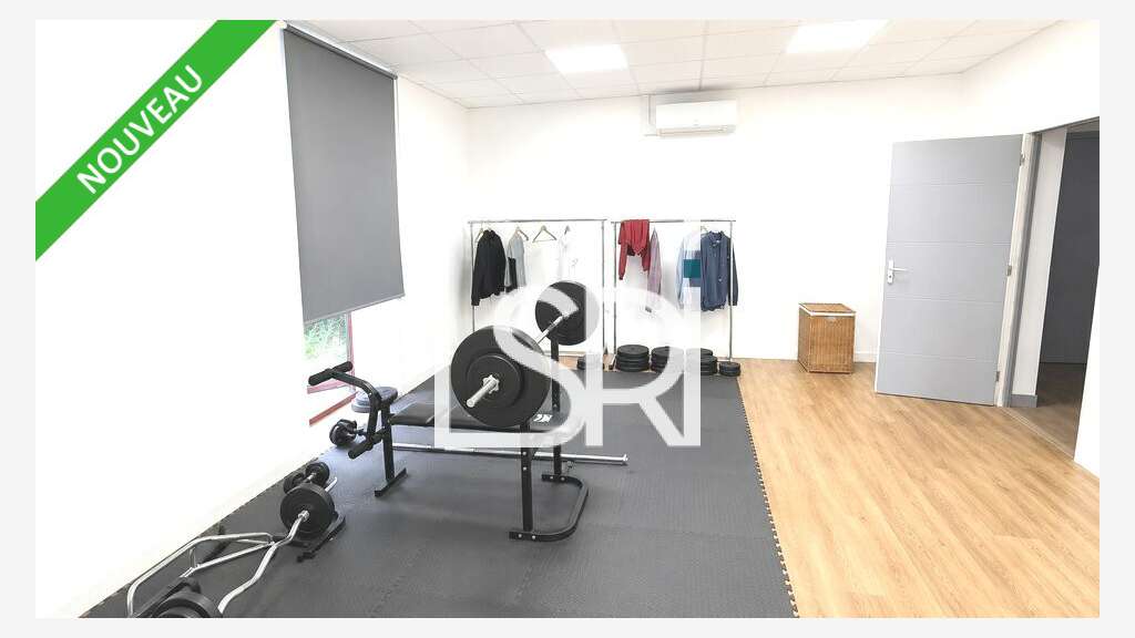 Vente entrepôt de 750m² Saint Bonnet près Riom
