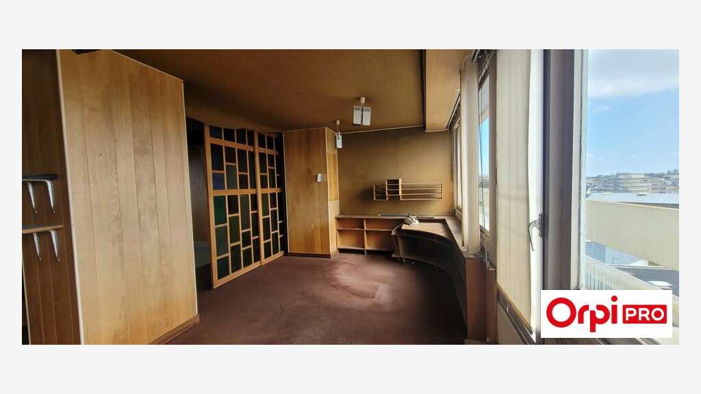 A vendre local pro 144m² vue panoramique St Brieuc