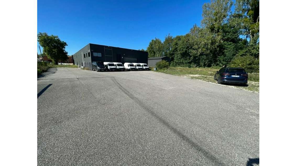 Bâtiment industriel à vendre à Saint-Dizier