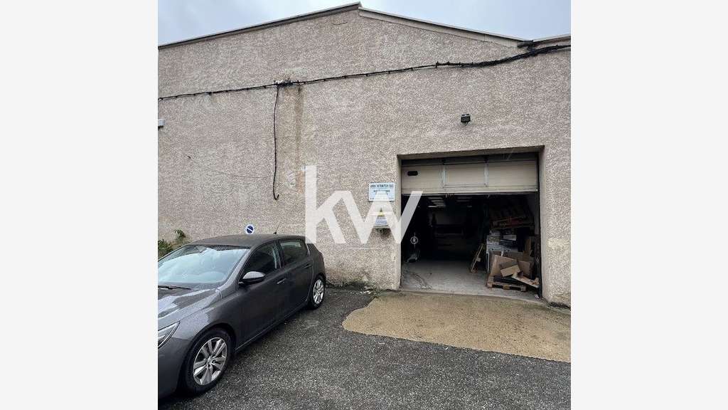 A vendre locaux d'activité 286m² à Saint-Etienne 