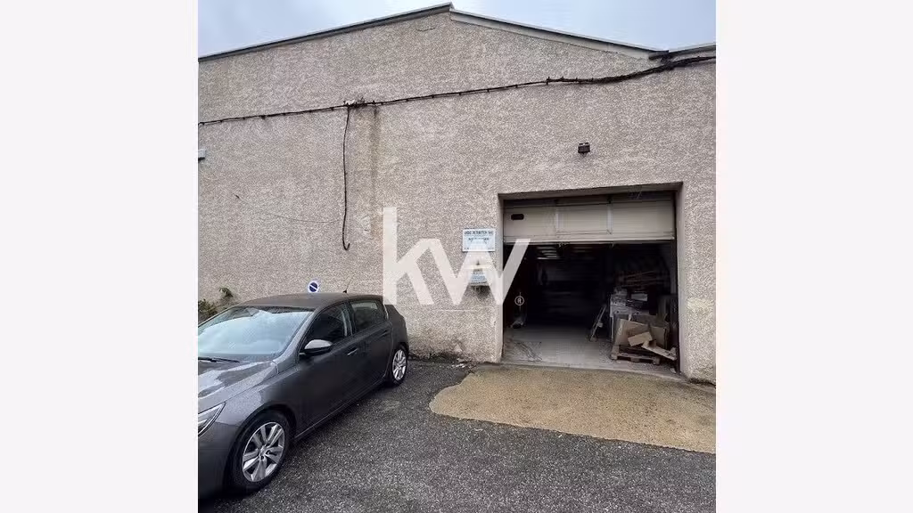 A vendre locaux d'activité 286m² à Saint-Etienne 