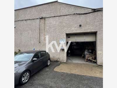 A vendre locaux d'activité 286m² à Saint-Etienne 