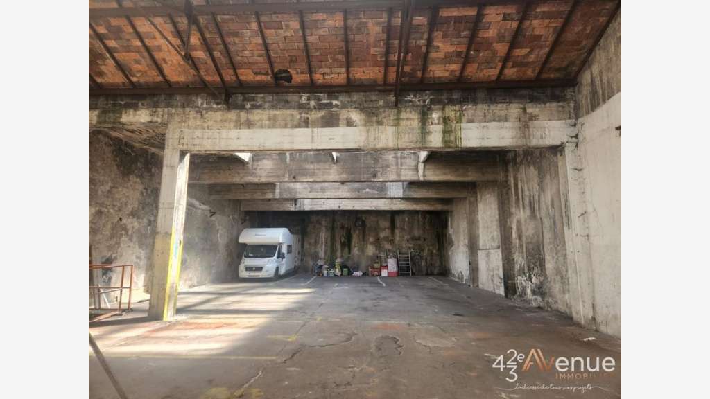 DEPOT - LOCAL D'ACTIVITE SECTEUR LA RICHELANDIERE