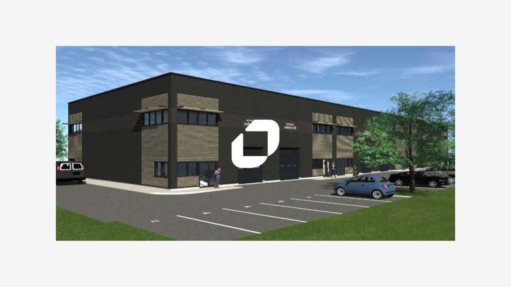 Bâtiment à Vendre | 1 750 m² | À Saint-Fargeau-Pon