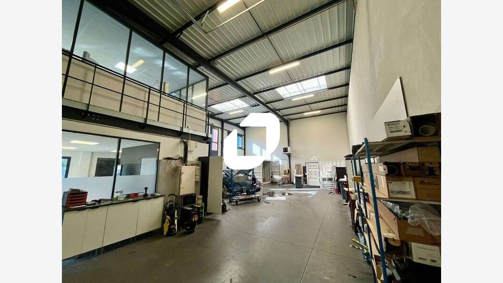 Vente Local d'activité 268m² Saint fons