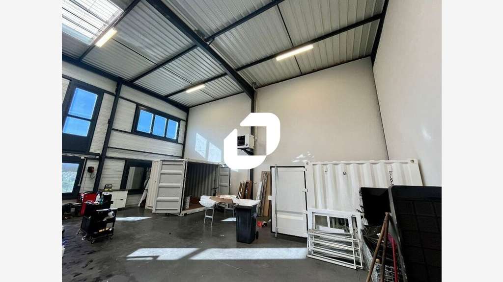 Vente Local d'activité 268m² Saint fons