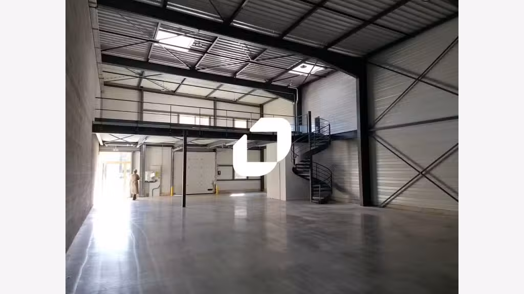 Vente Local d'activité 335m² Saint genis laval