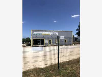 AV local d'activité 400m² à Saint-Georges-sur-Cher