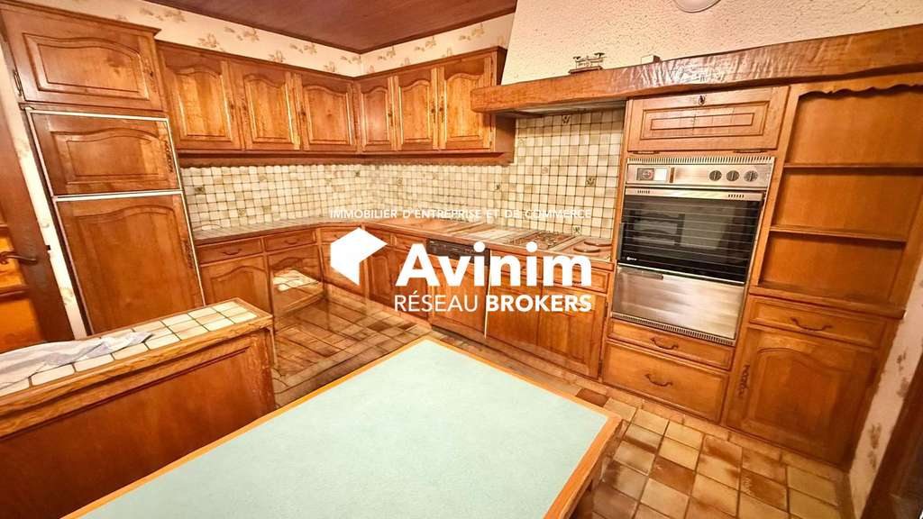 Vente maison + hangar de +300m² à Saint-Gratien  