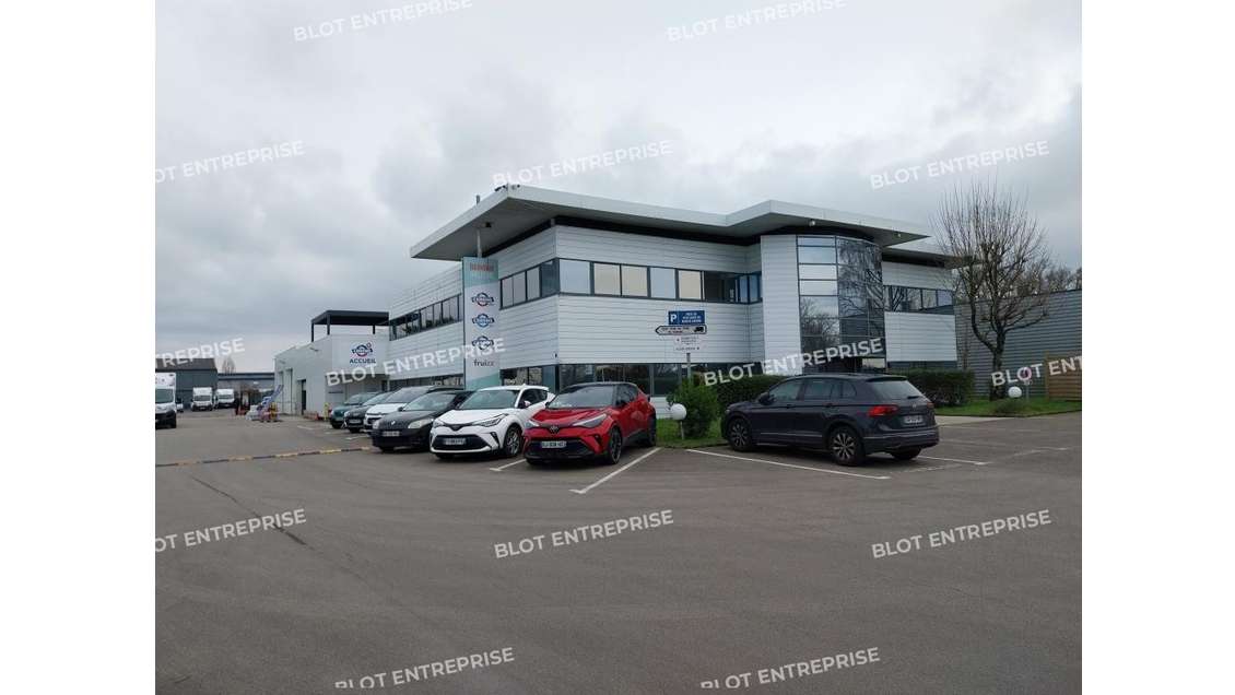A vendre locaux 2047m² à Saint-Herblain Atlantis