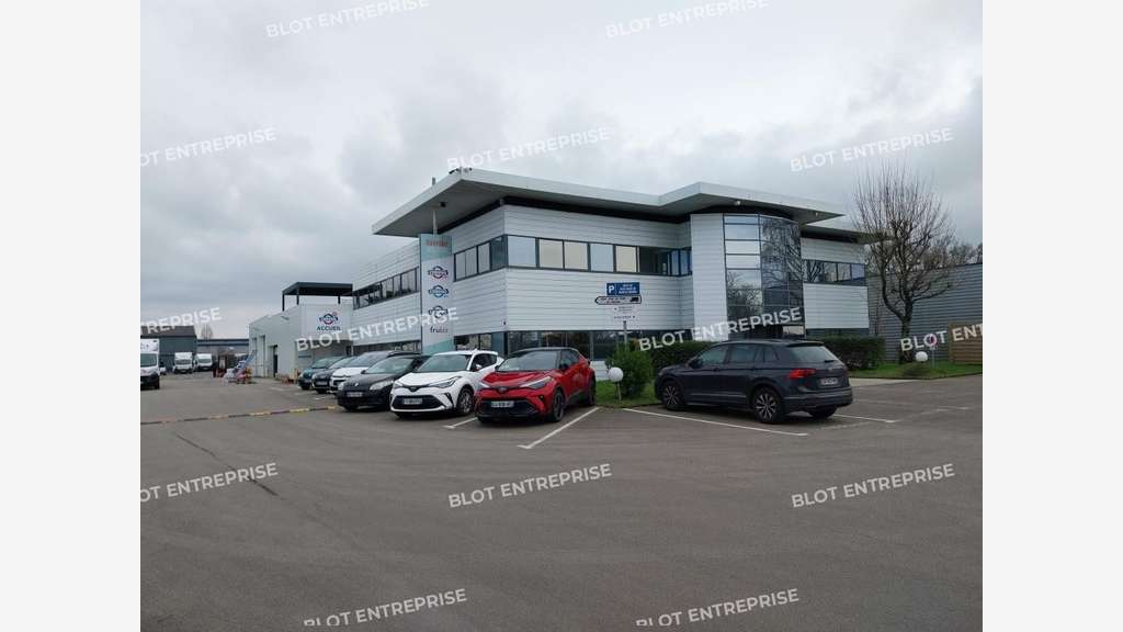 A vendre locaux 2047m² à Saint-Herblain Atlantis