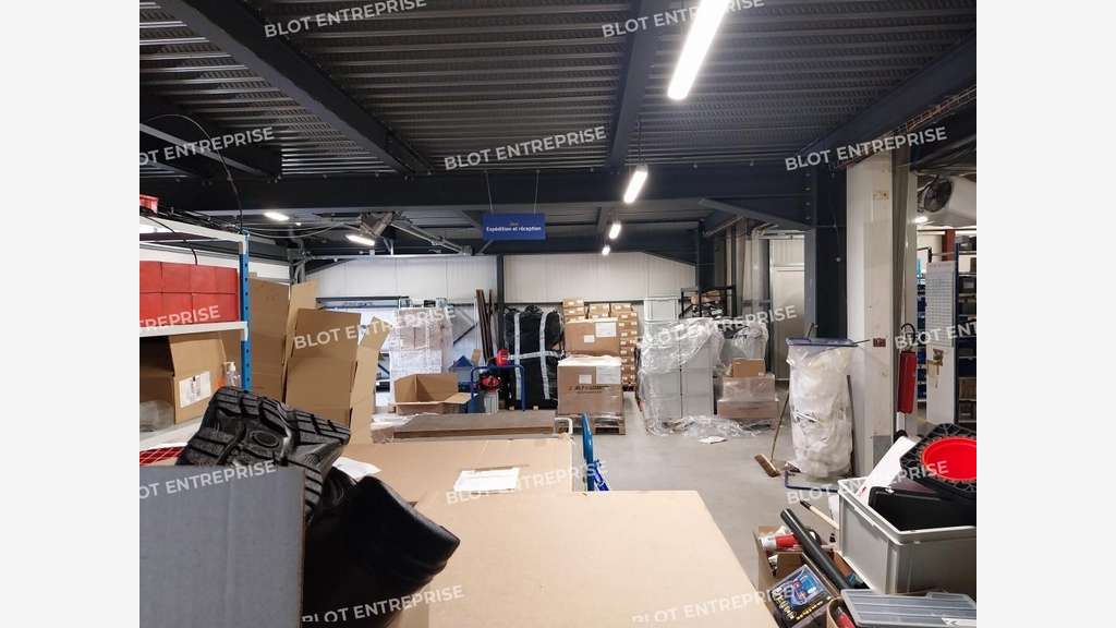 A vendre locaux 2047m² à Saint-Herblain Atlantis