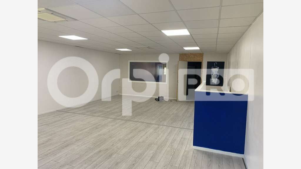 Local d'activité 200m² à vendre Saint-Jean-d'Illac