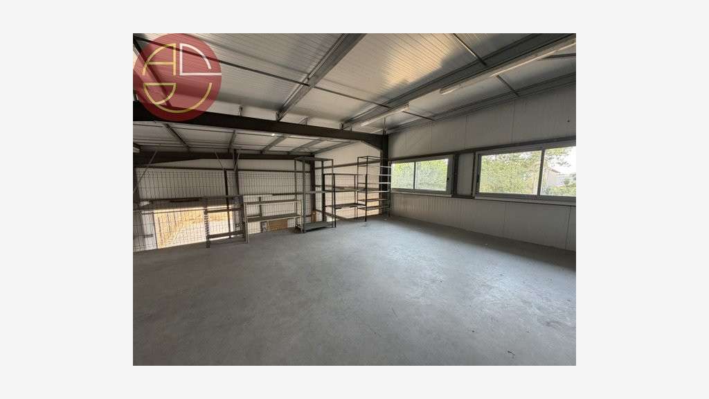 NORD-EST TOULOUSE  SAINT-JORY  À VENDRE ENTREPÔT