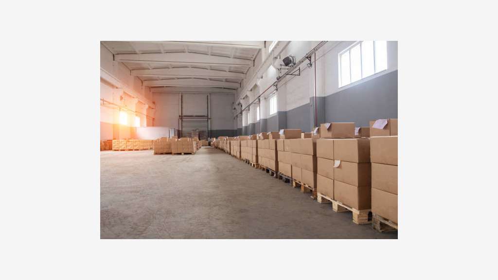 A vendre bâtiment stockage de 1628m² à Saint Jory