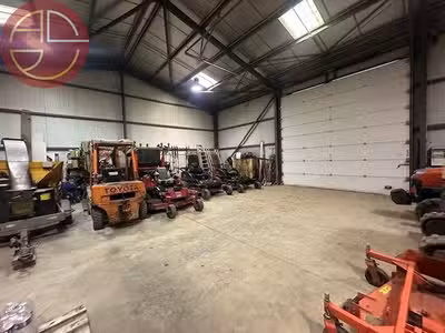 A vendre entrepôt 300m² prox rocade à Saint-Jory
