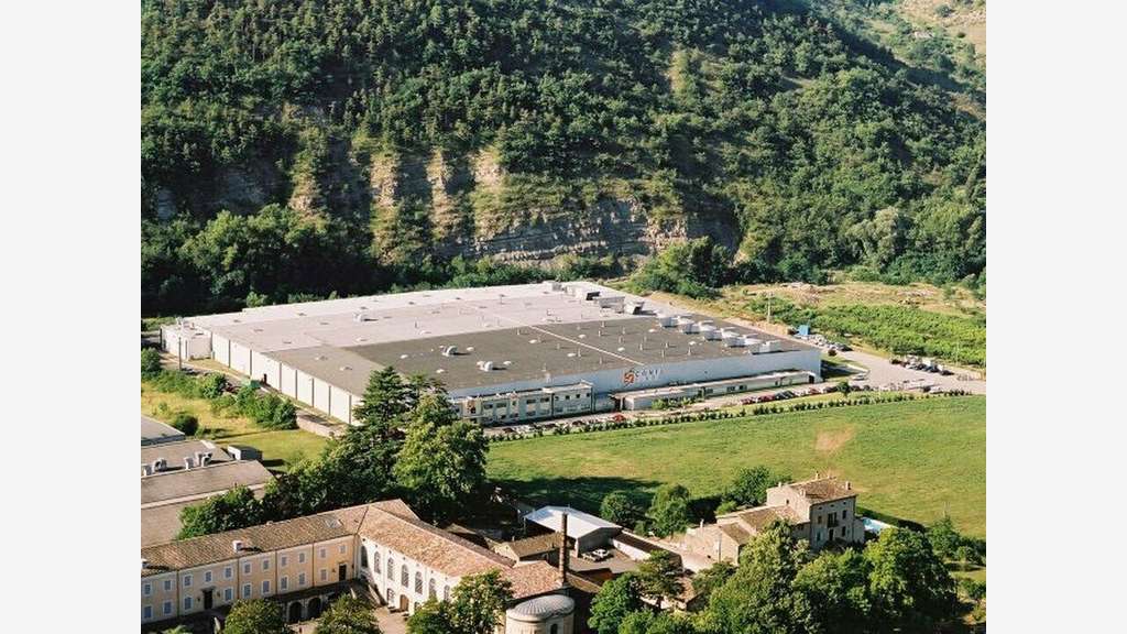 Bâtiment industriel 18000m² à vendre Saint Julien