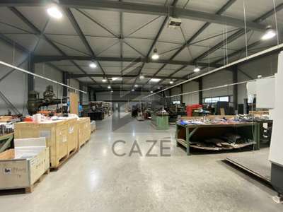 Vente Locaux d'activités - Entrepôts à Saint-Médard-en-Jalles