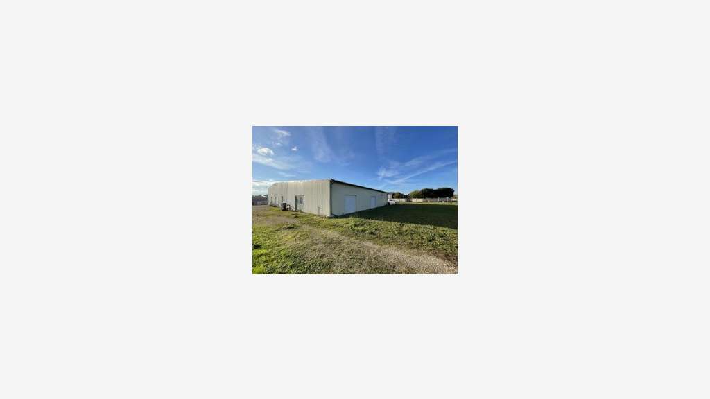 À vendre local d'activités 632m² à Saint-Memmie