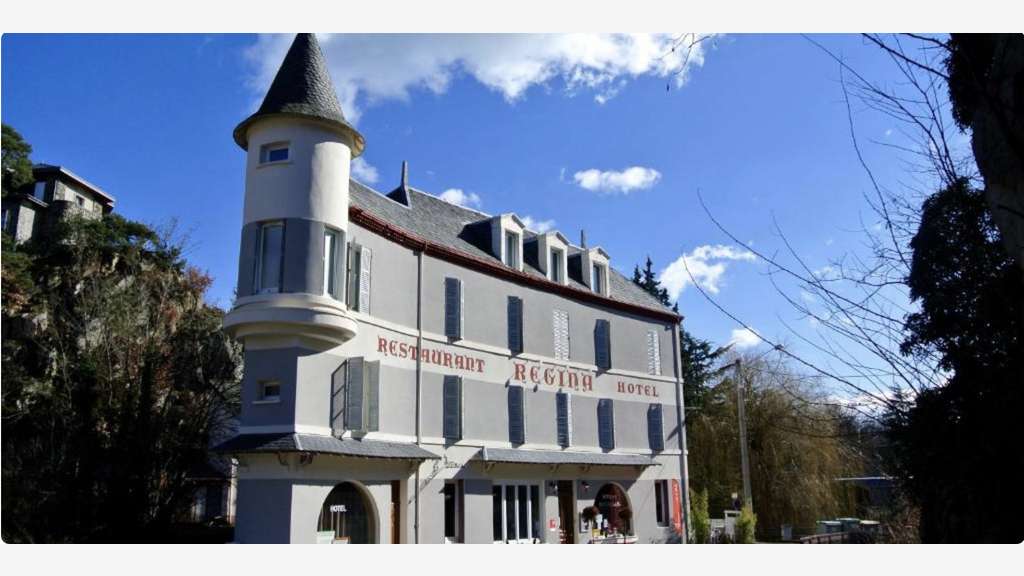Vente Immeuble hôtel à Saint-Nectaire