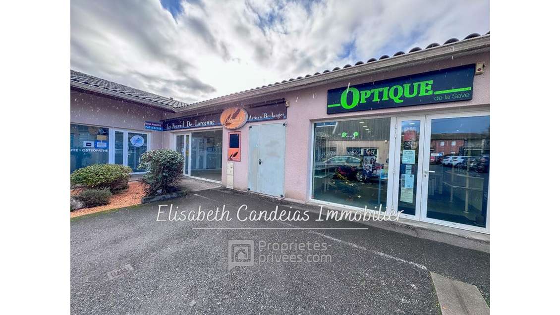 Vente local commercial 120m² Saint Paul Sur Save 