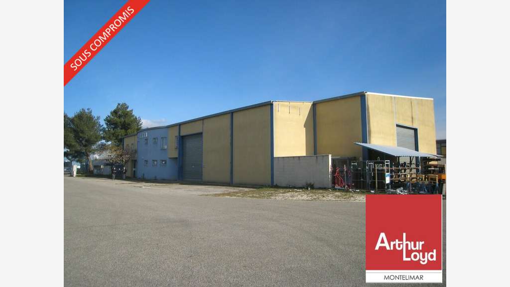 Local d'activité 1270m² Saint-Paul-Trois-Châteaux