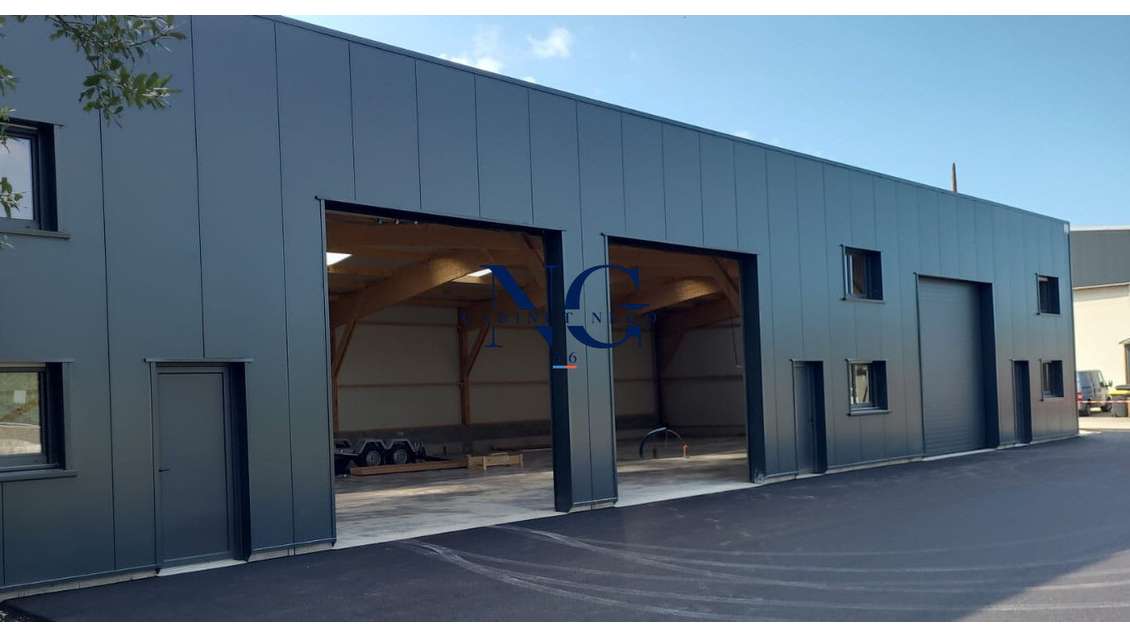 A vendre local d'activité 133m² à Saint-Philibert