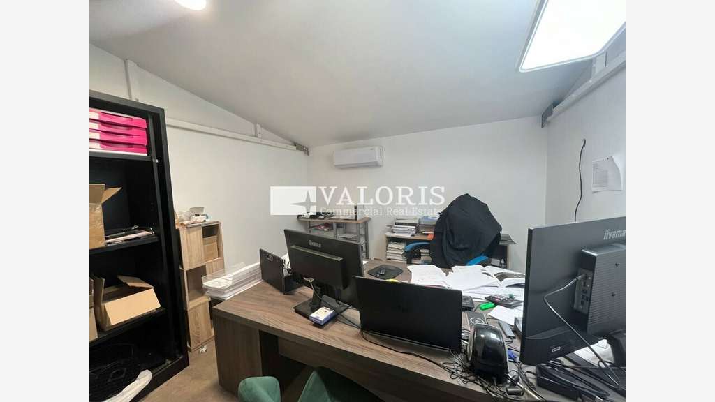Local d'activités 410m² à vendre Saint Priest A43 