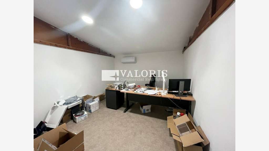 Local d'activités 410m² à vendre Saint Priest A43 